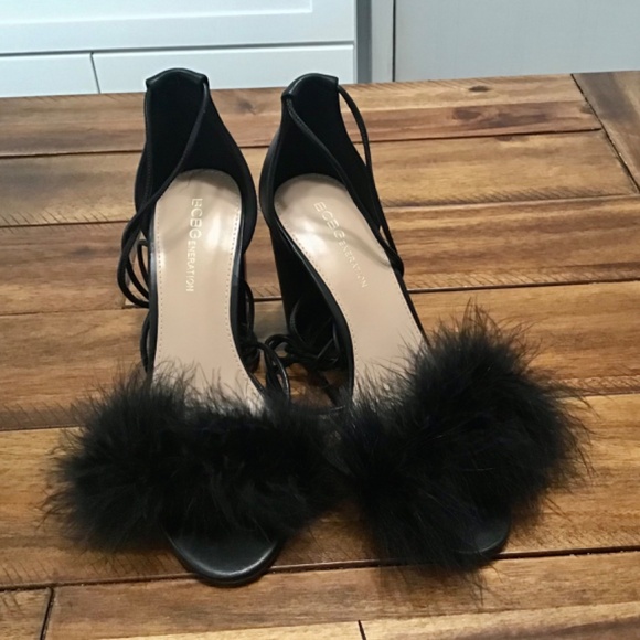 BCBGeneration Bing Heeled Sandal~Black~Size 8 - Picture 6 of 12